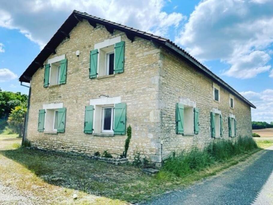 Puyreaux The Charming Private Farmhouse At La Grenouillere מראה חיצוני תמונה